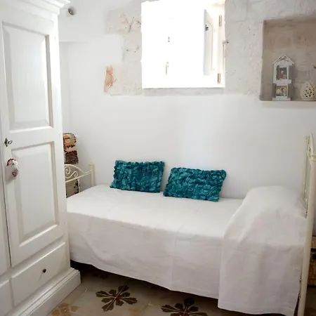 Charming House In + Garden Holiday home Martina Franca